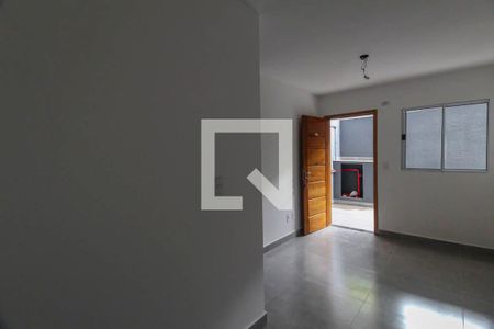 Sala/Cozinha de apartamento para alugar com 2 quartos, 35m² em Cidade Continental, São Paulo