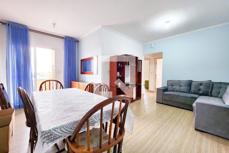 Sala de apartamento para alugar com 3 quartos, 90m² em Centro, Jacareí