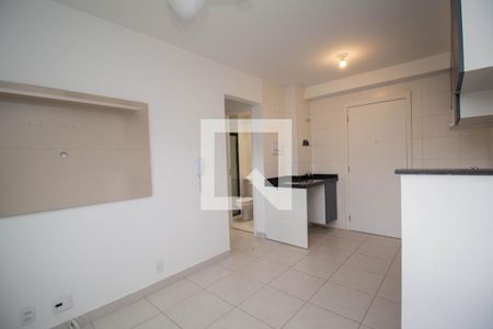 Sala de apartamento para alugar com 2 quartos, 32m² em Vila Anastácio, São Paulo