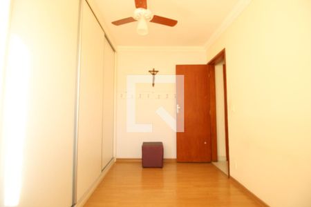 Quarto  de apartamento à venda com 2 quartos, 95m² em Palmares, Belo Horizonte