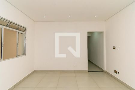 Sala de casa para alugar com 2 quartos, 50m² em Vila Antonieta, São Paulo