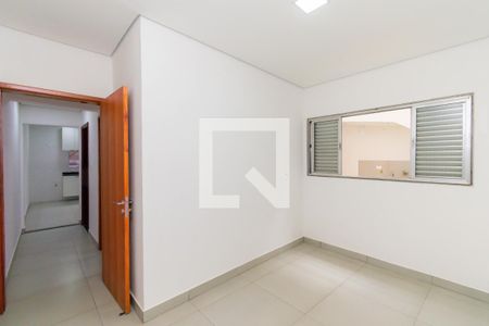 Quarto 1 de casa para alugar com 2 quartos, 50m² em Vila Antonieta, São Paulo