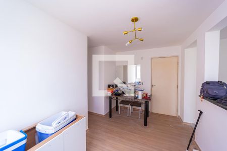 Sala de apartamento para alugar com 2 quartos, 43m² em Jardim Santa Teresinha, São Paulo