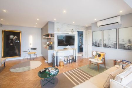 Sala de apartamento à venda com 2 quartos, 90m² em Santo Amaro, São Paulo