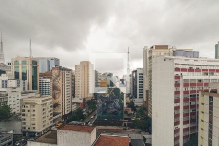 Varanda vista de kitnet/studio para alugar com 1 quarto, 26m² em Consolação, São Paulo