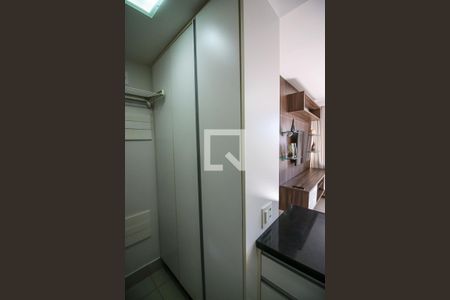 Sala de apartamento para alugar com 1 quarto, 380m² em Qi 23, Brasília