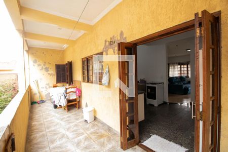 Casa para alugar com 380m², 6 quartos e 2 vagas Casa para alugar com 380m², 6 quartos e 2 vagasVaranda da Cozinha