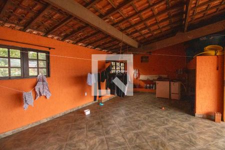 Casa para alugar com 380m², 6 quartos e 2 vagas Casa para alugar com 380m², 6 quartos e 2 vagasÁrea de Serviço