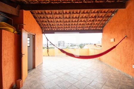 Casa para alugar com 380m², 6 quartos e 2 vagas Casa para alugar com 380m², 6 quartos e 2 vagasTerraço