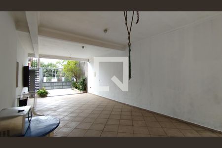 Casa para alugar com 380m², 6 quartos e 2 vagas Casa para alugar com 380m², 6 quartos e 2 vagasGaragem