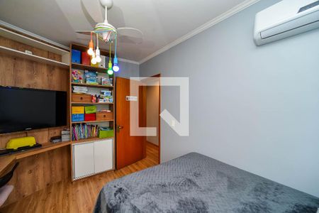 Quarto de apartamento à venda com 2 quartos, 72m² em Vila Ipiranga, Porto Alegre