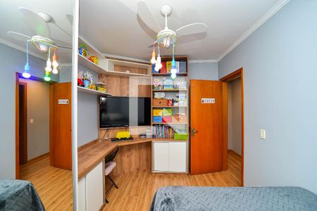 Quarto de apartamento à venda com 2 quartos, 72m² em Vila Ipiranga, Porto Alegre