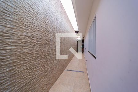 Casa à venda com 152m², 3 quartos e 2 vagas Casa à venda com 152m², 3 quartos e 2 vagasCorredor