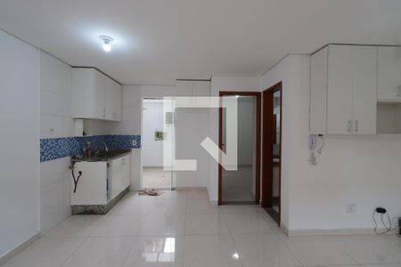 Sala de apartamento para alugar com 1 quarto, 44m² em Vila Esperança, São Paulo