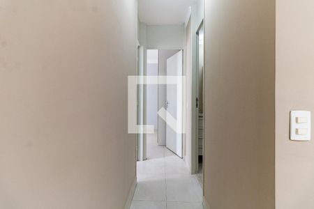 Corredor de apartamento para alugar com 2 quartos, 50m² em Sacoma, São Paulo