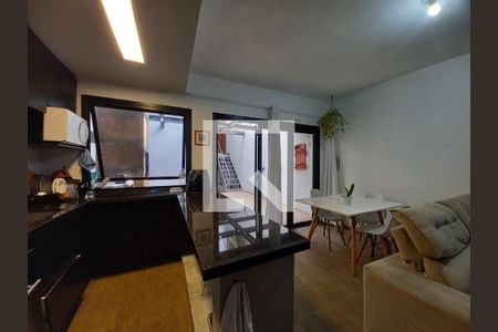 Casa à venda com 3 quartos, 280m² em Aclimação, São Paulo