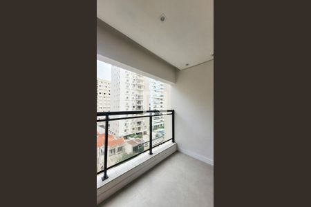 Varanda da Sala de apartamento para alugar com 1 quarto, 48m² em Cambuí, Campinas