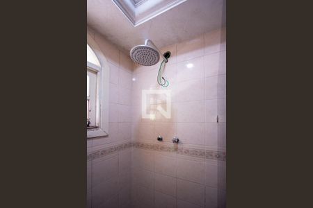 Casa para alugar com 511m², 4 quartos e 5 vagas Casa para alugar com 511m², 4 quartos e 5 vagasBanheiro Social 1