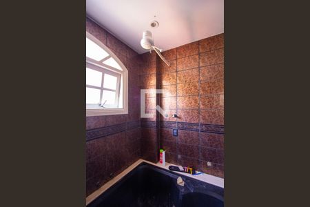 Casa para alugar com 511m², 4 quartos e 5 vagas Casa para alugar com 511m², 4 quartos e 5 vagasBanheiro da Suíte 4