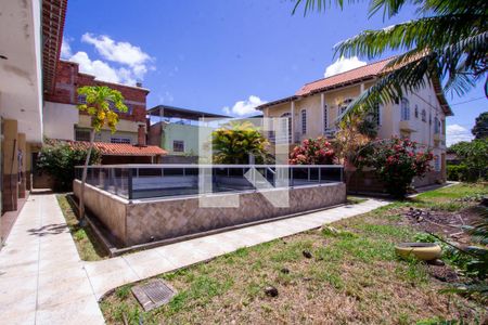 Casa para alugar com 511m², 4 quartos e 5 vagas Casa para alugar com 511m², 4 quartos e 5 vagasQuintal