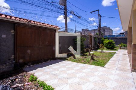 Casa para alugar com 511m², 4 quartos e 5 vagas Casa para alugar com 511m², 4 quartos e 5 vagasQuintal