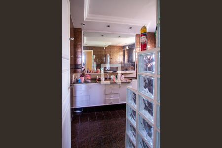 Casa para alugar com 511m², 4 quartos e 5 vagas Casa para alugar com 511m², 4 quartos e 5 vagasBanheiro da Suíte 4