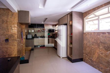 Casa para alugar com 511m², 4 quartos e 5 vagas Casa para alugar com 511m², 4 quartos e 5 vagasCozinha