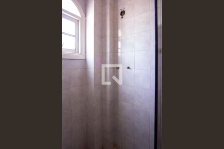 Casa para alugar com 511m², 4 quartos e 5 vagas Casa para alugar com 511m², 4 quartos e 5 vagasBanheiro da Suíte 2