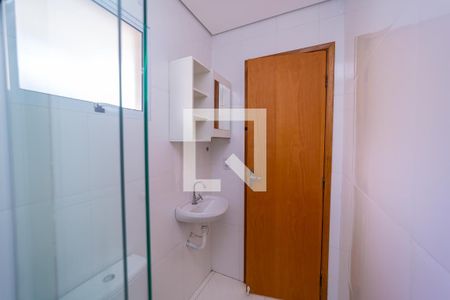 Banheiro de apartamento para alugar com 1 quarto, 60m² em Penha de França, São Paulo