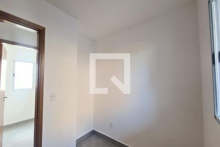 Quarto 1 de apartamento para alugar com 2 quartos, 35m² em Cidade Continental, São Paulo