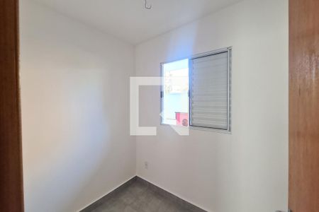 Quarto 1 de apartamento para alugar com 2 quartos, 35m² em Cidade Continental, São Paulo