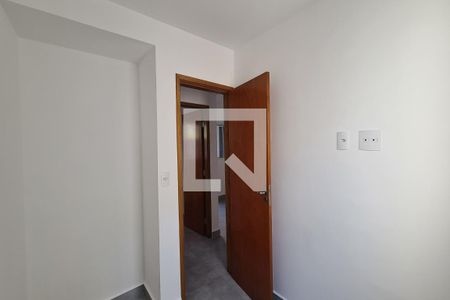 Quarto 2 de apartamento para alugar com 2 quartos, 35m² em Cidade Continental, São Paulo