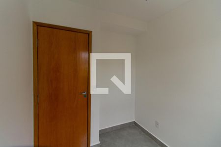 Quarto 2 de apartamento para alugar com 2 quartos, 35m² em Cidade Continental, São Paulo