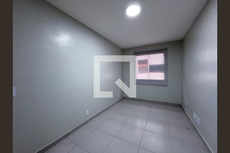 Sala de apartamento para alugar com 2 quartos, 48m² em Santos Dumont, São Leopoldo