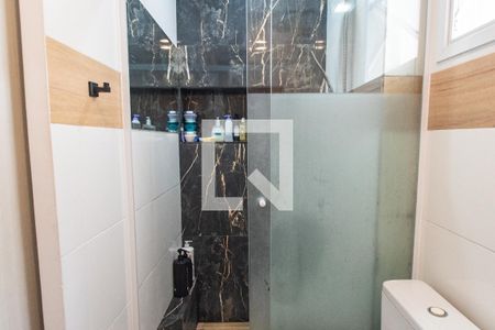 Apartamento à venda com 105m², 2 quartos e 2 vagas Apartamento à venda com 105m², 2 quartos e 2 vagasBanheiro da suíte 1