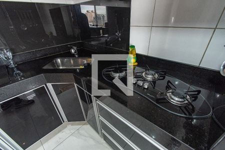 Apartamento à venda com 105m², 2 quartos e 2 vagas Apartamento à venda com 105m², 2 quartos e 2 vagasCozinha