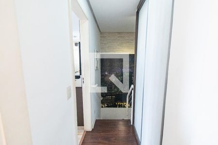 Apartamento à venda com 105m², 2 quartos e 2 vagas Apartamento à venda com 105m², 2 quartos e 2 vagasCorredor