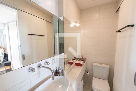 Apartamento à venda com 105m², 2 quartos e 2 vagas Apartamento à venda com 105m², 2 quartos e 2 vagasBanheiro da suíte 2