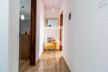 Corredor de casa à venda com 5 quartos, 240m² em Cristal, Porto Alegre