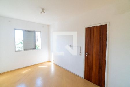 Quarto 1 de apartamento para alugar com 2 quartos, 50m² em Vila Santa Catarina, São Paulo