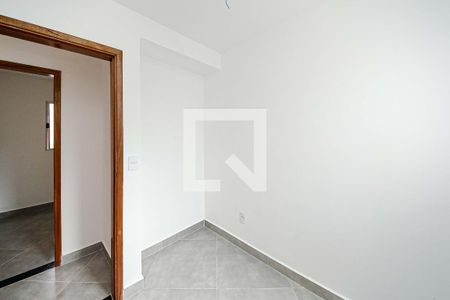 Quarto 2 de apartamento para alugar com 2 quartos, 35m² em Cidade Continental, São Paulo