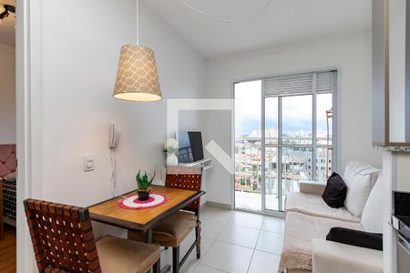 Sala/ Cozinha de apartamento para alugar com 1 quarto, 29m² em Vila das Belezas, São Paulo