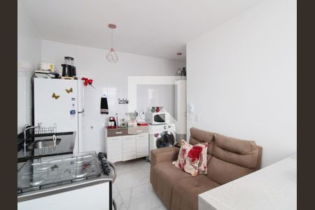 Sala/Cozinha de apartamento para alugar com 1 quarto, 35m² em Vila Constança, São Paulo