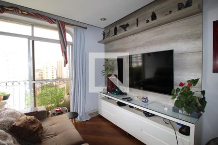 Sala de TV de apartamento para alugar com 4 quartos, 226m² em Itaim Bibi, São Paulo