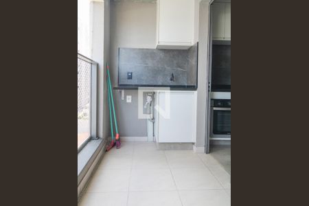 varanda de apartamento para alugar com 1 quarto, 40m² em Cambuí, Campinas