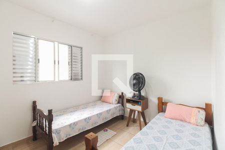 Quarto de casa à venda com 5 quartos, 110m² em Vila Carrão, São Paulo