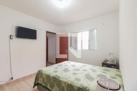 Quarto 2 de casa à venda com 5 quartos, 110m² em Vila Carrão, São Paulo