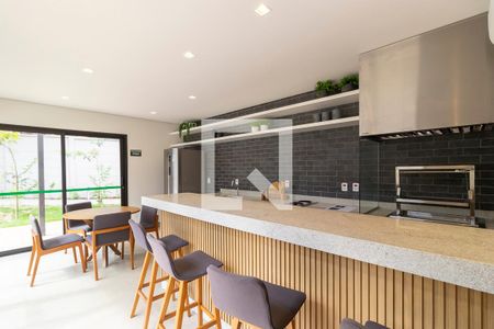 Casa de condomínio à venda com 138m², 3 quartos e 2 vagas Casa de condomínio à venda com 138m², 3 quartos e 2 vagasÁrea comum - Churrasqueira