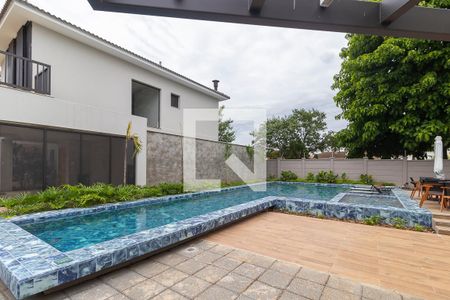 Casa de condomínio à venda com 138m², 3 quartos e 2 vagas Casa de condomínio à venda com 138m², 3 quartos e 2 vagasÁrea comum - Piscina