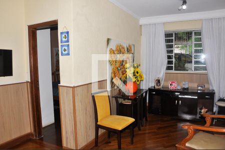 Sala de casa à venda com 4 quartos, 120m² em Vila Iorio, São Paulo